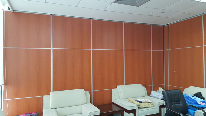 Melamine / Fabric Surface Tường thương mại gấp vách ngăn cho văn phòng