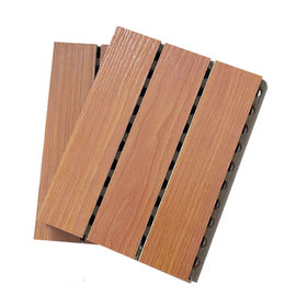 Bảng điều khiển âm thanh bằng gỗ công nghiệp