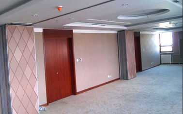 Trần di động Haning Nhà hàng phân vùng tường Panel Chiều cao 4m ISO9001
