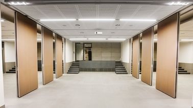 Di chuyển tường gỗ gấp phân vùng tường có thể hoạt động Cửa âm tường phân vùng cho văn phòng