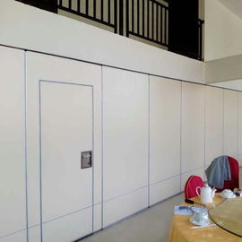 Tường ngăn cách âm bằng gỗ hiện đại cho lớp học ở trường Chiều cao tối đa 6000mm