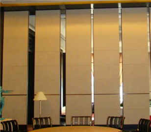 Khách sạn Acoustic Folding Folding Wall Phân chia không gian Hệ thống treo hàng đầu / Bộ chia phòng cách âm
