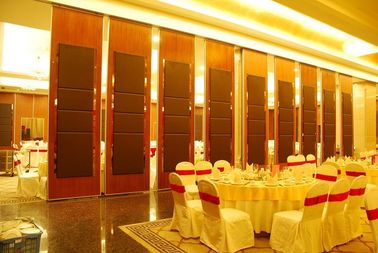 Tiết kiệm không gian nhà hàng chuyên nghiệp Tấm tường rộng 500/1200 mm