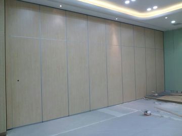 Tùy chỉnh trần gỗ để sàn tường phân vùng cho phòng trưng bày / văn phòng