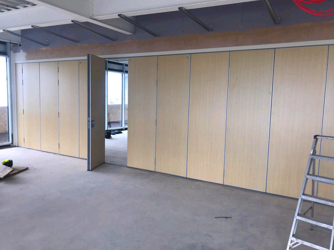 Melamine Surface Movable Wall Systems Hệ thống cách âm phòng cách âm nhiều màu
