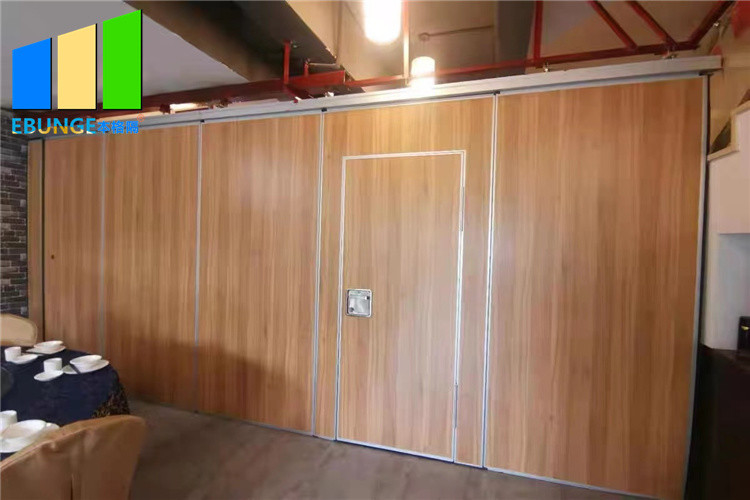 Phòng nhà hàng Vách ngăn cách âm tạm thời bằng gỗ cho khách sạn 5 sao